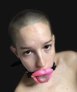 Ava Valen APClips.com profile