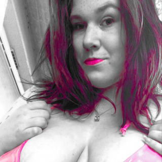 Amateur Porn Model CeeCee Nicole