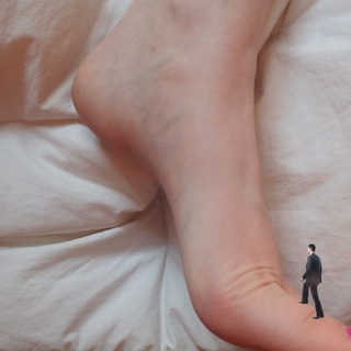 Giantess photo gallery by Anna Marie
