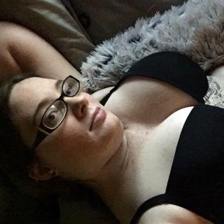 Late Night stripping and masturbation photo gallery by Knotty Girl