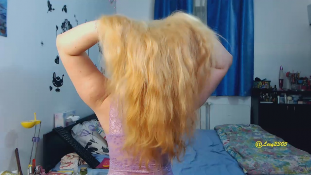 hairbrushing and teasing with my gorgeous blonde hair