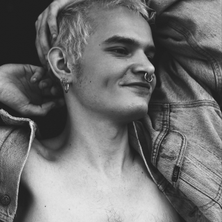 Amateur Porn Model Paul Purple
