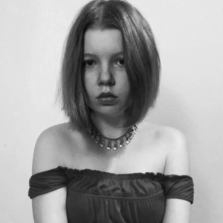 Sarah APClips.com profile