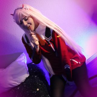 Zero Two Photoset photo gallery by Tricky Nymph
